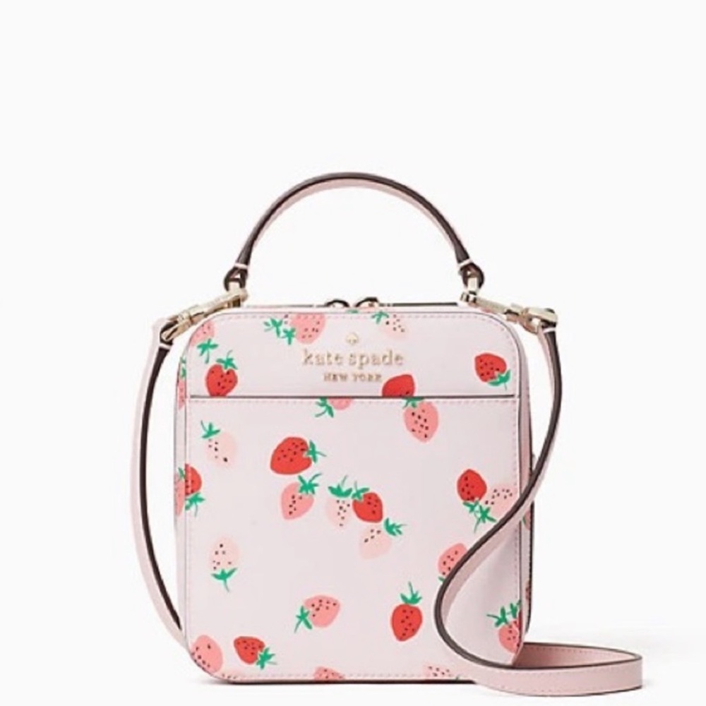 🍓 ISO KATE SPAE STACI CROSSBODY 🍓